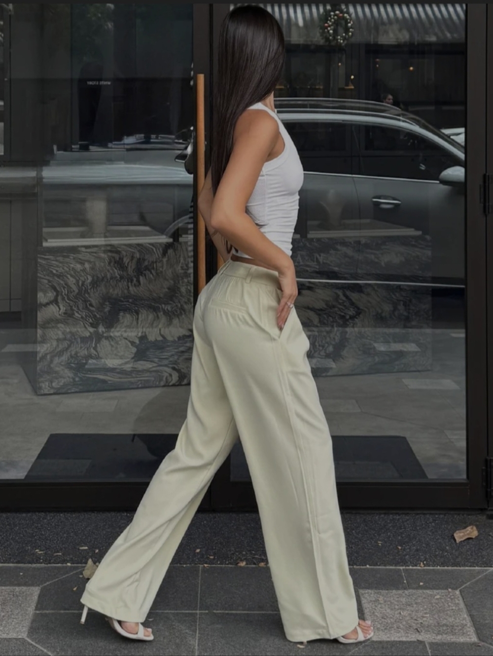 Modern Straight Leg Trousers In Peppermint Tea Color